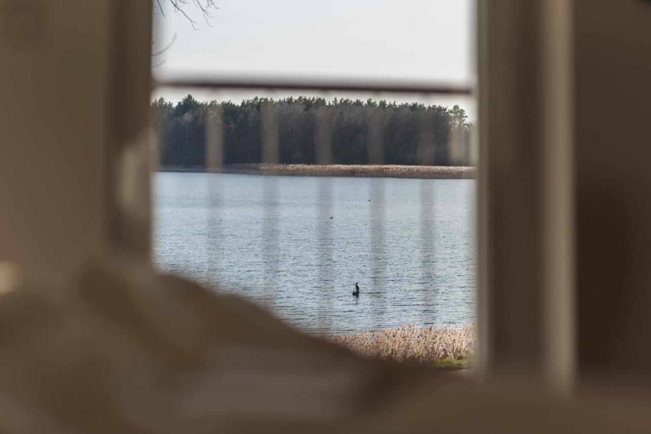 5 Sterne Ferienhaus Direkt Am See Mit Sauna-Kamin-Garten Krakow am See Luaran gambar
